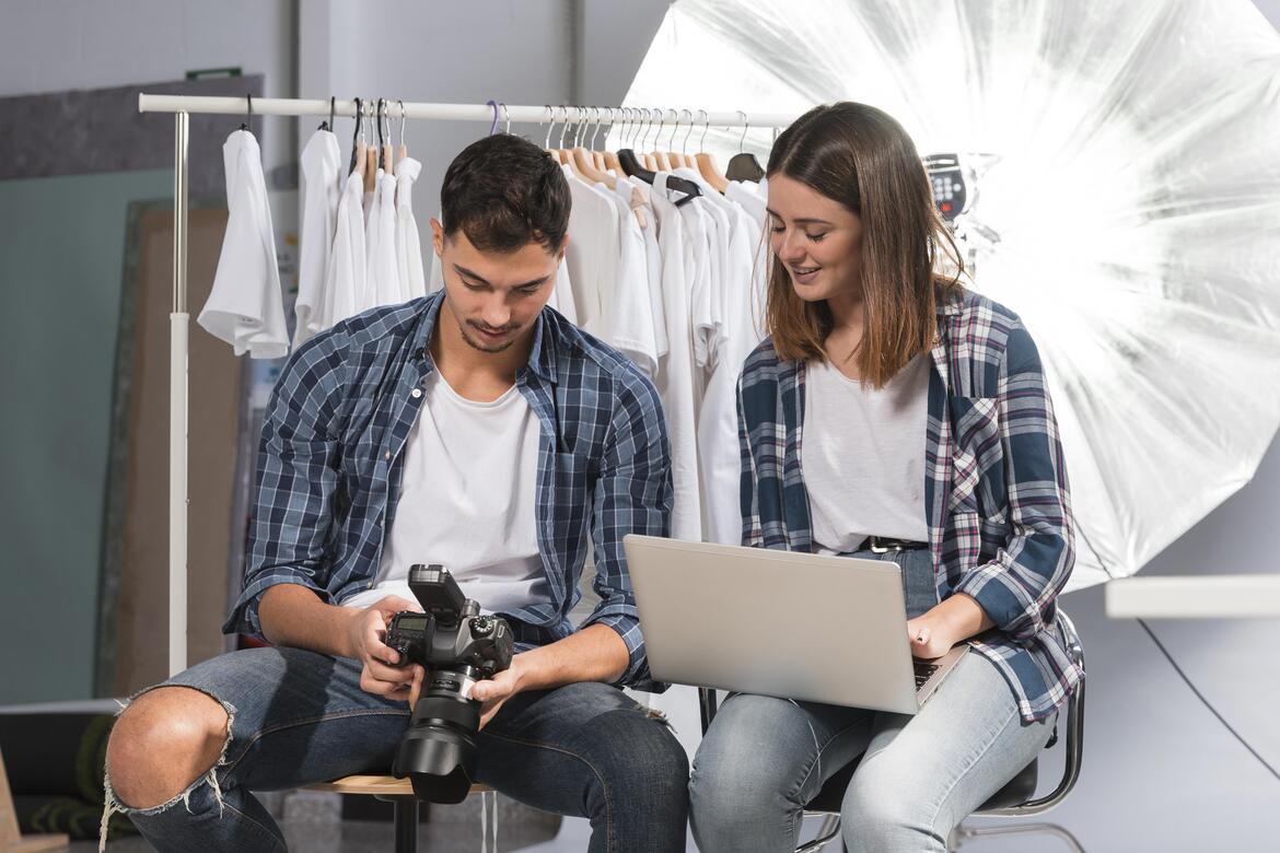 Influencer and Brand Partnerships: A Complete 2025 Guide for Modern Marketing